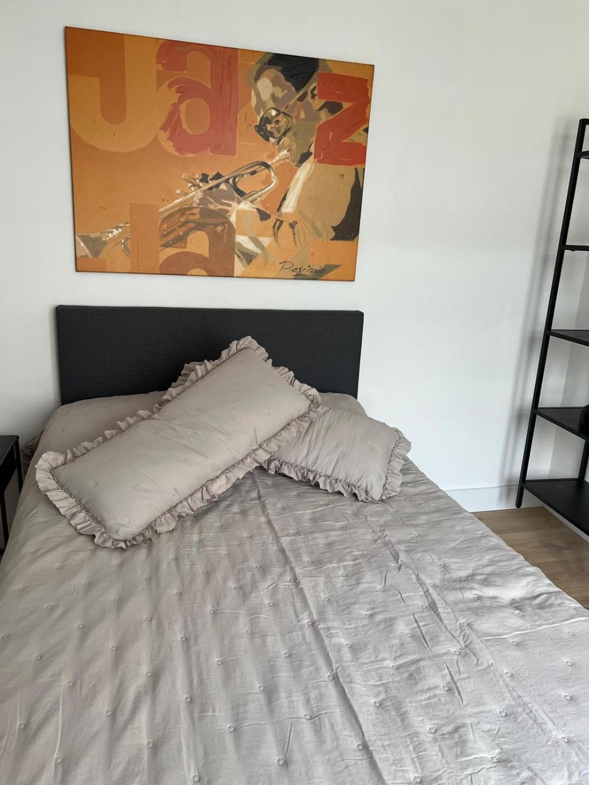 2 Bedroom Apartment 1 Floor In Blankenberge Vrijheidstraat 3 מראה חיצוני תמונה