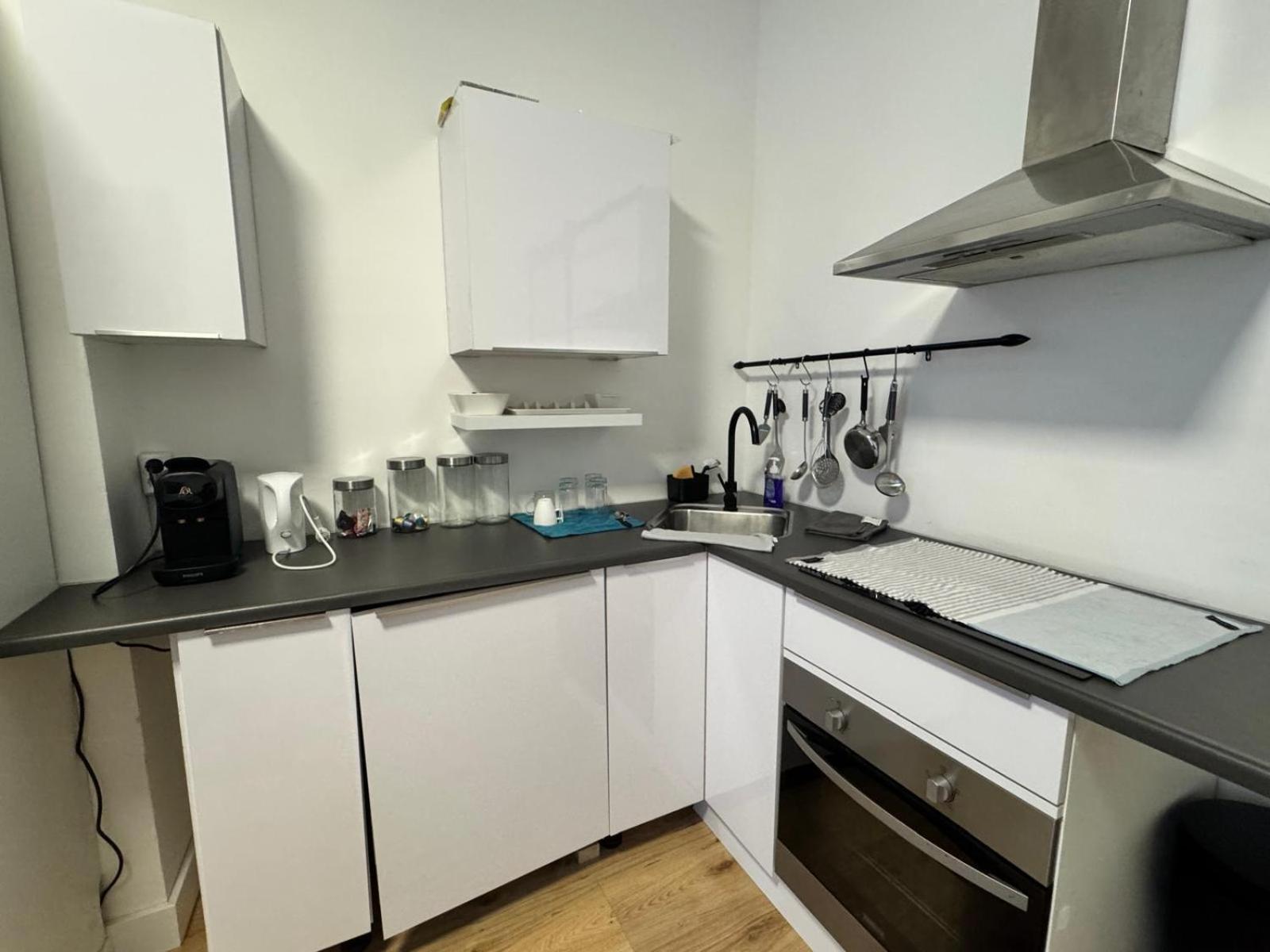 2 Bedroom Apartment 1 Floor In Blankenberge Vrijheidstraat 3 מראה חיצוני תמונה